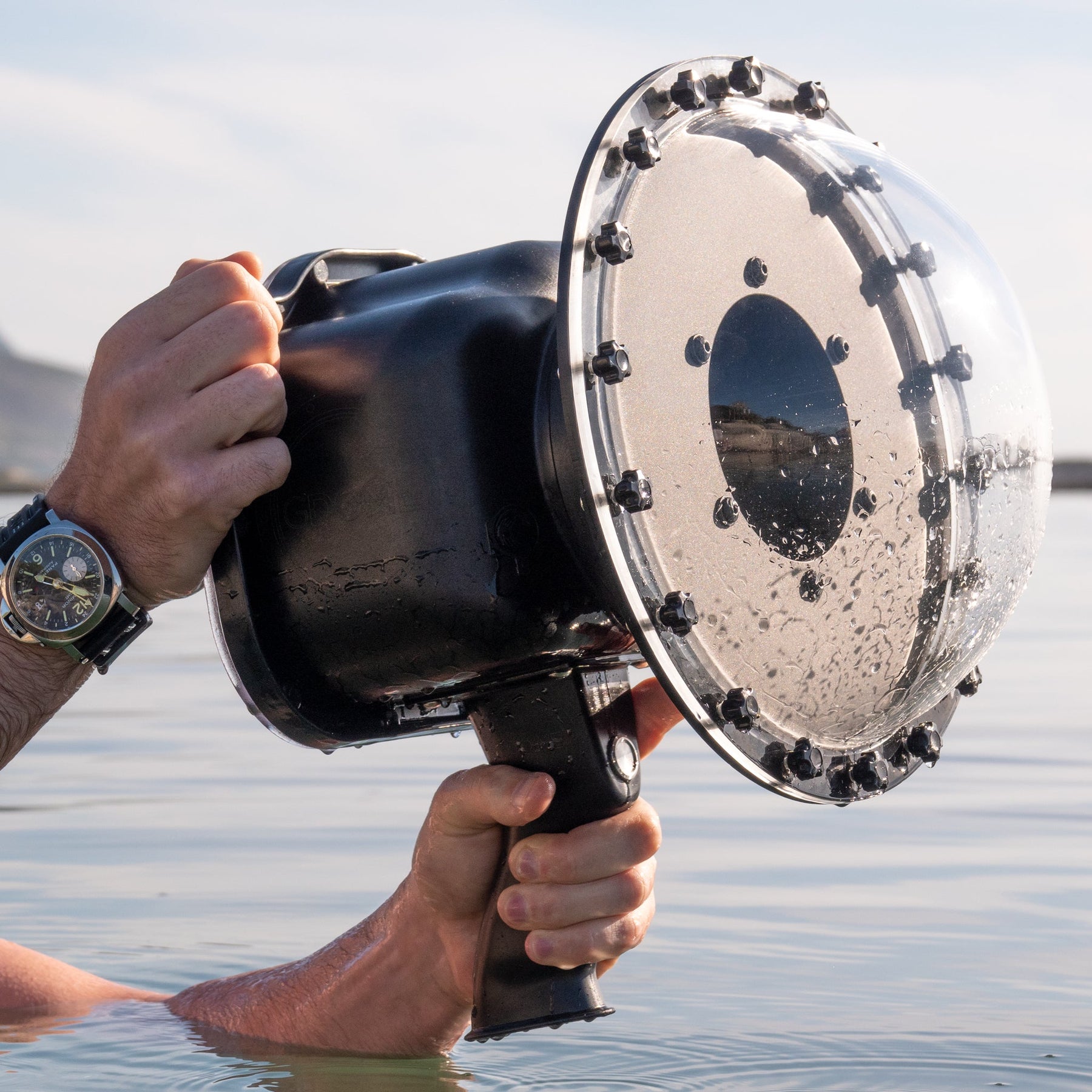 How to choose the right underwater photography equipment 2025 - GDome